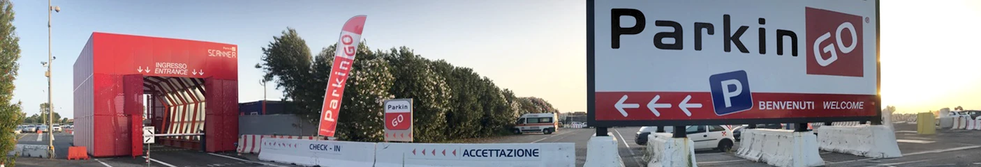 Dienstleistungen Hero Desktop